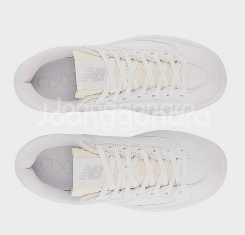 새상품) 뉴발란스 CT320 화이트 스니커 신발--0