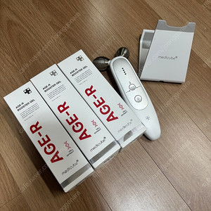 에이지알 더마 EMS 샷