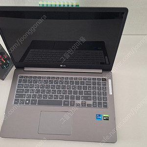 SS+급 15.6 하이엔드LG울트라기어(i7+GTX 1650Ti),40G램, nvme1.25TB(정품 윈11PRO)급매