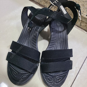 크록스 레이웨지 w7사이즈