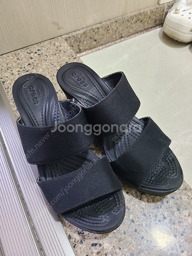 크록스 웨지 슬리퍼--0