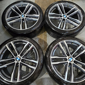 (판매) bmw3,4시리즈 704m 19인치 휠타이어 판매합니다