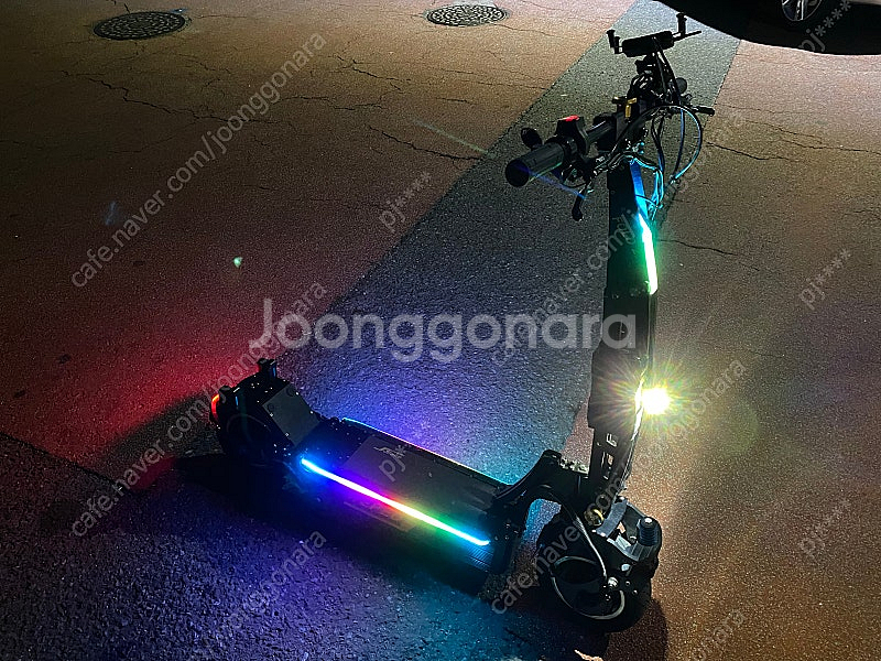 위페드 폴드2S 생활기스 제외 신품급 대리기사 강추기체...--1