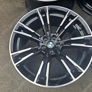 (판매) BMW 정품 F90 706M 20인치휠