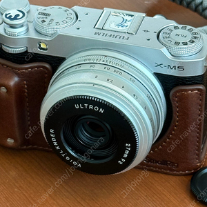 보이그랜더 울트론 27mm f2 후지