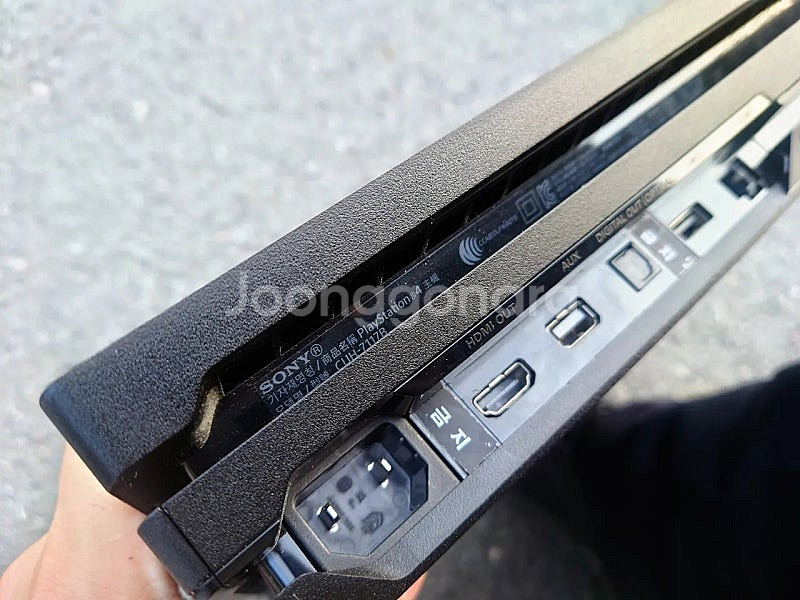 ps4 pro 부품용으로 올려봅니다. 광주광역시 플스4...--2