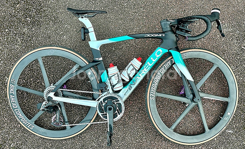 피나렐로 도그마 F - 네뷸라 그린 (500사이즈)--4