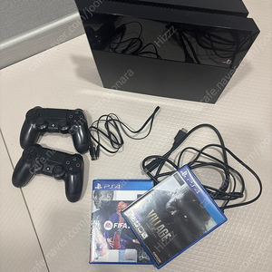 PS4 게임기 본체+듀얼쇼크2개 500기 9.0시스템