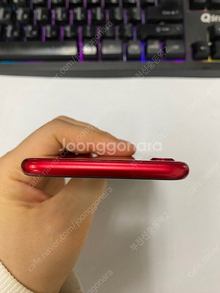 023783 아이폰SE3 레드 A급 64GB 무잔상 배...--3