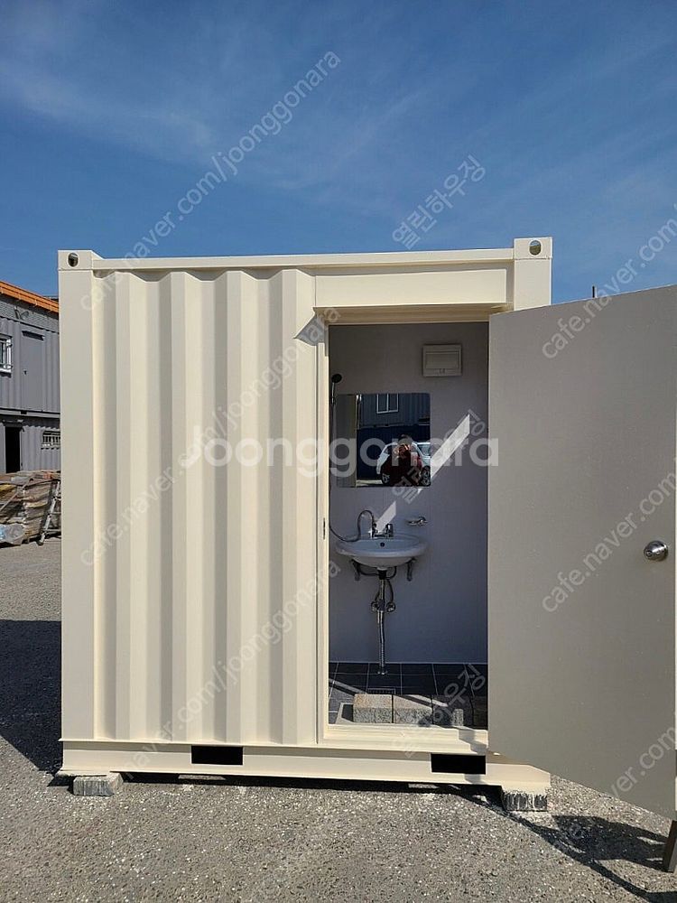 1.2m x 2.4m 컨테이너 화장실 판매합니다.​--0