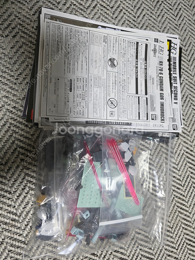 HGUC 건담 프라모델 가조립 일괄 판매합니다--3
