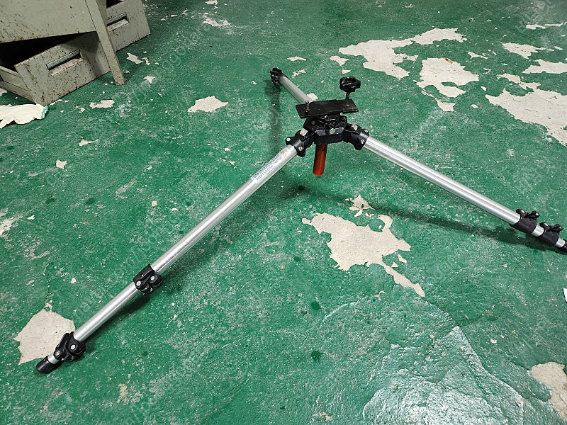 장어낚시 받침틀.맨프로토 4구 팝니다 이미지