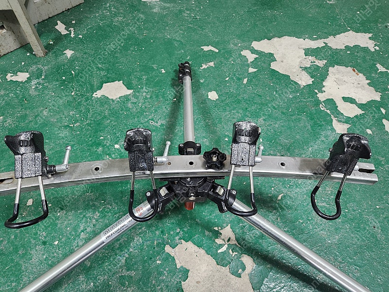 장어낚시 받침틀.맨프로토 4구 팝니다 이미지