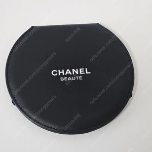 샤넬 VIP 뷰티 파우치 화이트/ 샹스 손거울/블랙탁상거울/블랙파우치 새상품 선물용가능