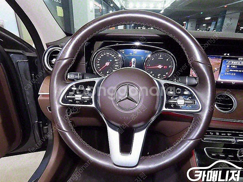 [벤츠]E-클래스 W213 E220d 4MATIC 익스...--8
