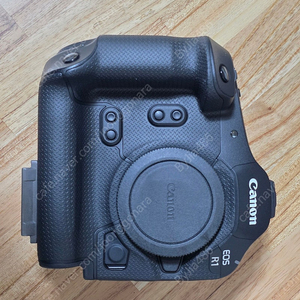 EOS R1 팝니다.