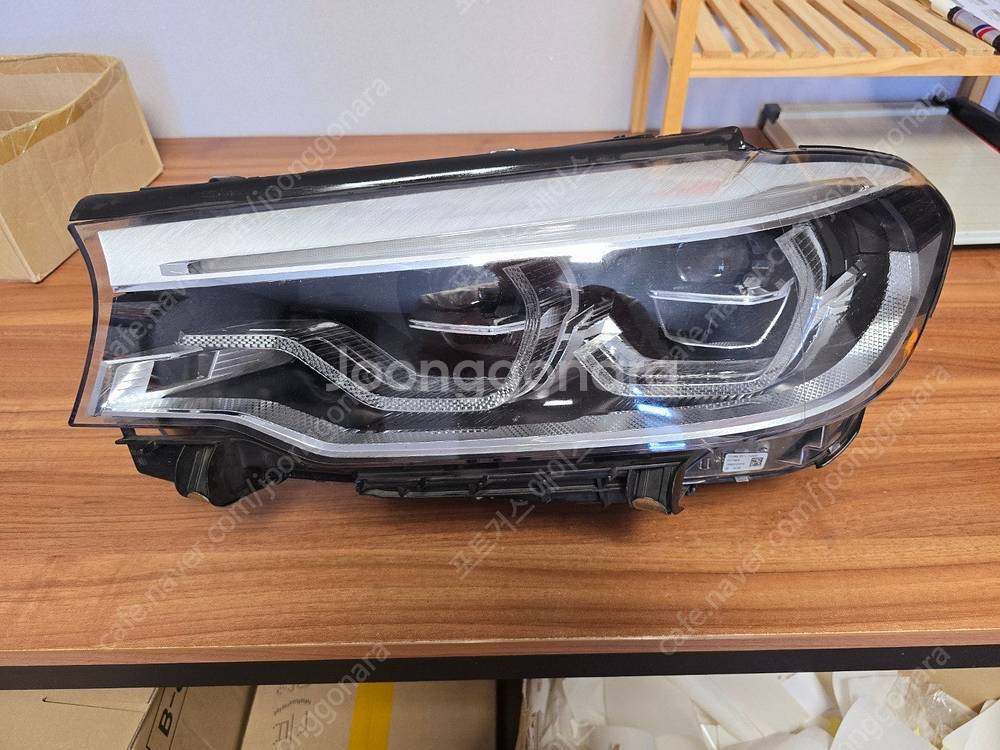 bmw 520d M스포츠(g30모델) 운전석 순정 헤드...--4
