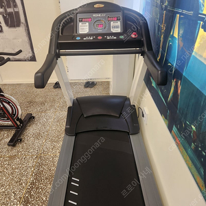 클럽용 런닝머신 판매합니다
