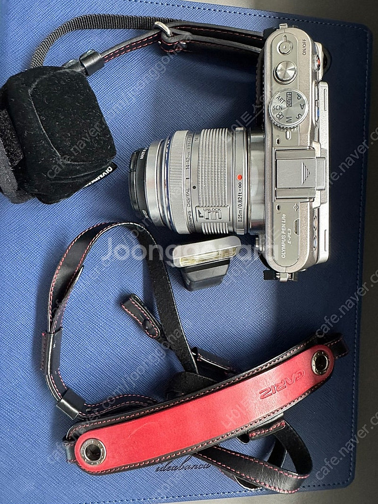올림푸스 E-PL3 번들셋 + VF-3 등 팝니다.--0