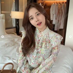로아르 모네의 정원 투피스