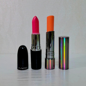 맥 MAC 556 러스터글래스 파웃오브컨트롤 립스틱 / 프리티미업 컬러 립밤