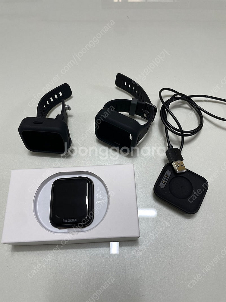 insta360 gps preview remote 중고...--0