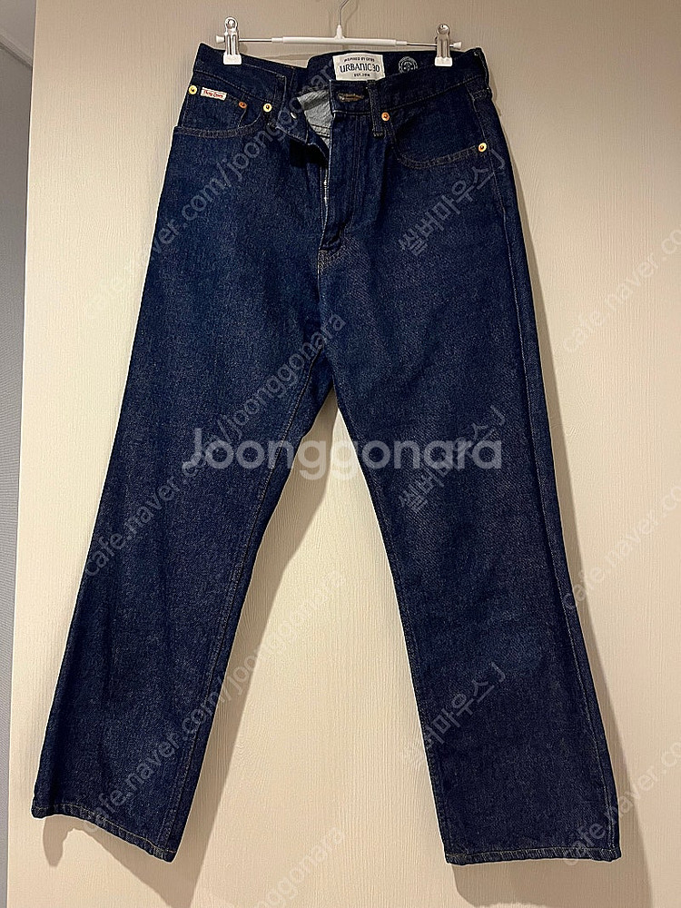 얼비닉30(urbanic30) 데님 m 사이즈 팝니다.--1