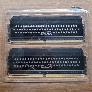 팀그룹 dark pro ddr4 3200 c14 16g