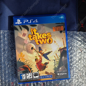 PS4 잇테익스투 잇테이크투 (It takes Two) 팝니다