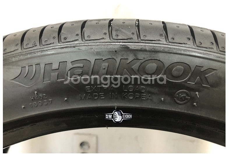 중고타이어 한국타이어 벤투스 S2AS 215/60R16 올란도--2