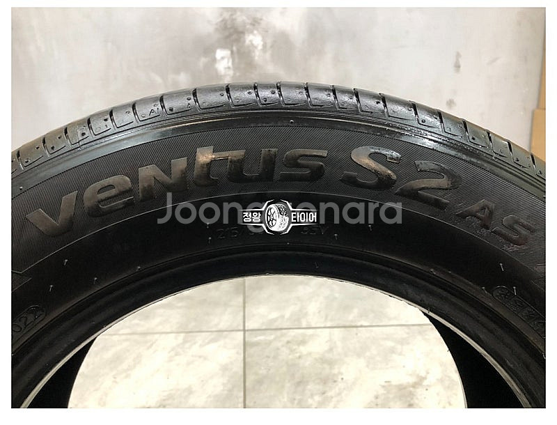 중고타이어 한국타이어 벤투스 S2AS 215/60R16 올란도--3