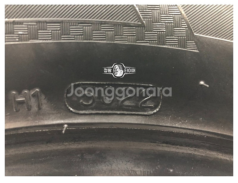 중고타이어 한국타이어 벤투스 S2AS 215/60R16 올란도--5