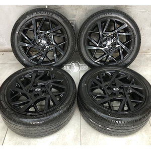 그랜저GN7 18인치 블랙 휠 타이어 245/45R18