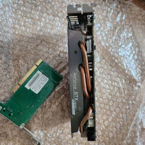 지포스 GeForce GTX 그래픽 카드 + 랜카드