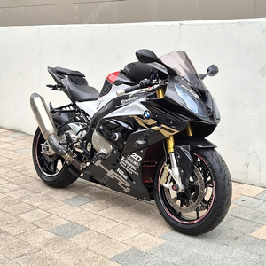 2015년식 5만키로 BMW S1000RR 판매합니다.​