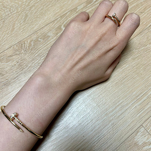 까르띠에 앵끌루 다이아 반지 SM 옐로우골드 52호 18K (반클리프 루이비통 샤넬 불가리 티파니 한섬 타임 마인 로로피아나 디올 고야드 막스마라)