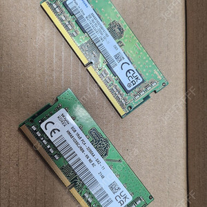 노트북 메모리 25600(3200) 8GB 두개 팝니다.
