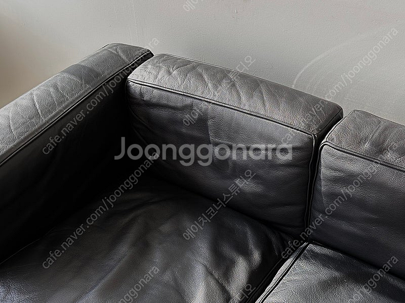Cassina lc2 2seater black leat...--6