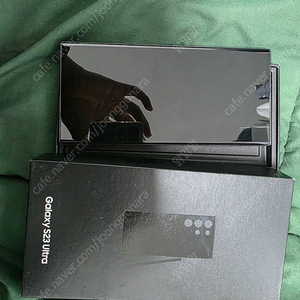 갤럭시 S23 울트라 블랙 256g 입니다