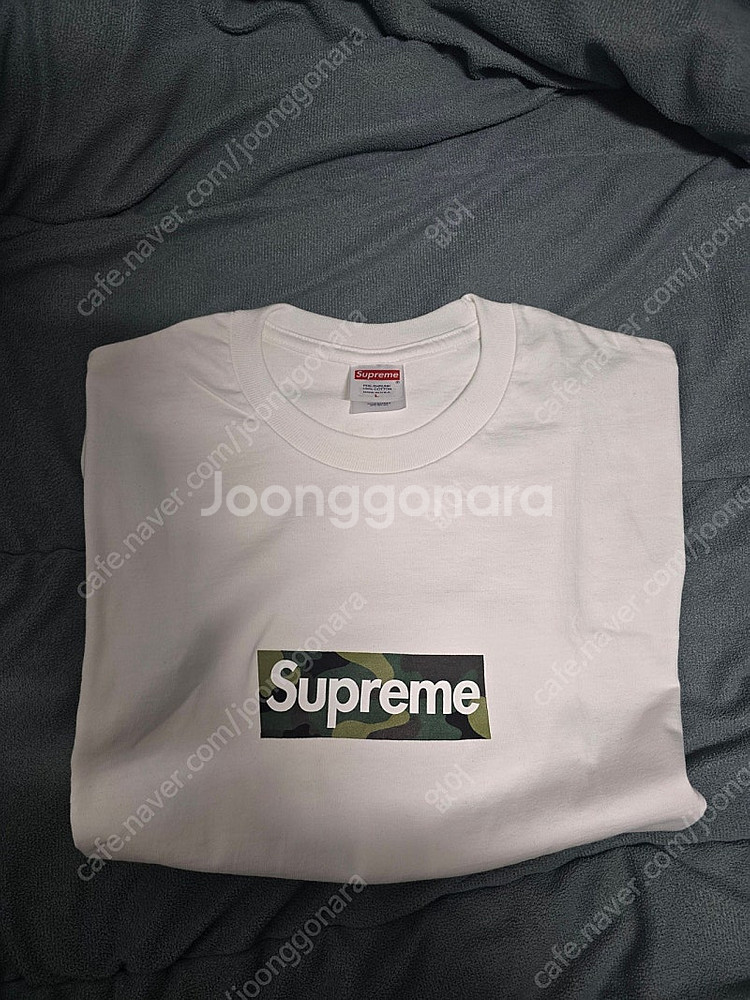 새상품) supreme 슈프림 카모박스로고 반팔티 L--0