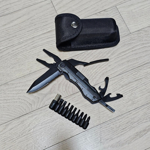 캠핑 등 멀티툴 나이프