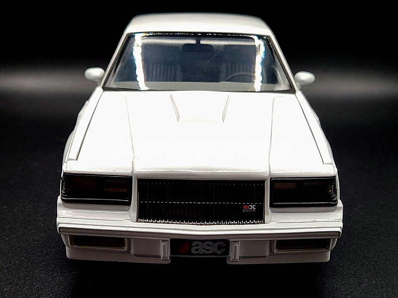 1/18 GMP 뷰익 GNX X-RAY 화이트 색상 판...--2