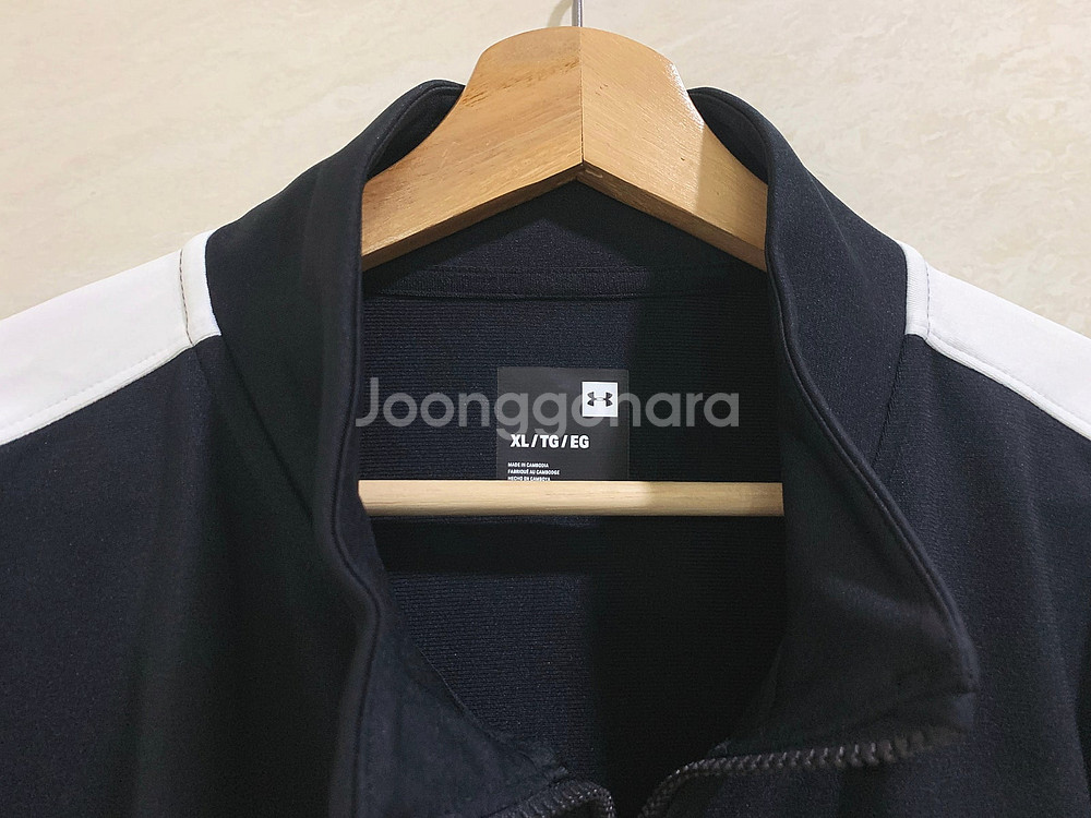 언더아머 / 트랙탑, 남성 자켓 / XL(110) / 3만 5천원--3