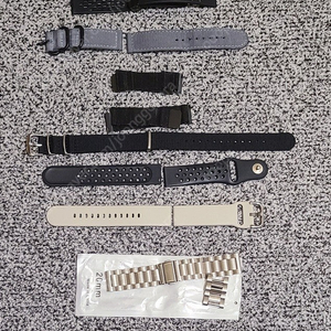 20mm, 22mm 스트랩입니다.