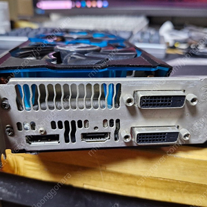 사파이어 r9 290 4gb