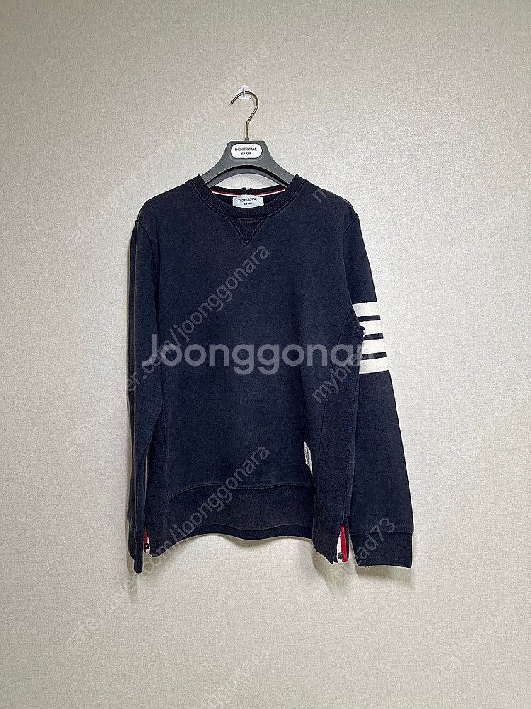 저렴한 톰브라운 사선 맨투맨 네이비 3 size--0