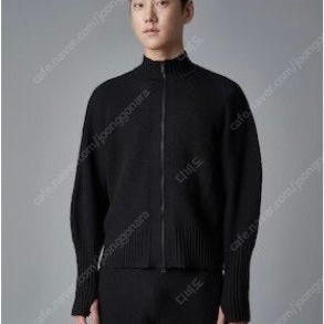 옴므플리세 러스틱 니트 집업 가디건 / (이세이미야케,발렌시아가,폴로,랄프로렌,송지오,옴플,플리츠,준지,우영미,솔리드옴므,타임옴므,시스템옴므,띠어리)