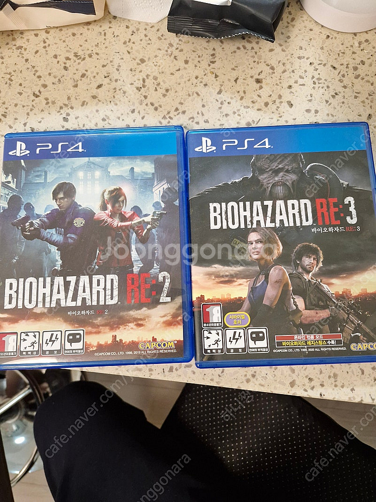Ps4 바이오하자드 Re2, Re3(택포)--0