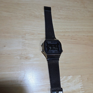 카시오 a168