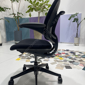 세계유명 humanscale 휴명스케일 프리덤의자